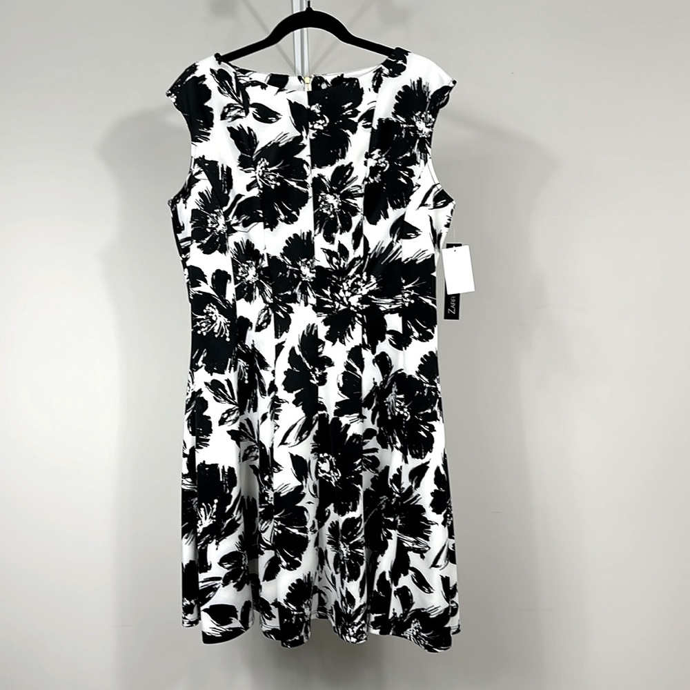 Brand new Zarr collection Black and white print dress size 14